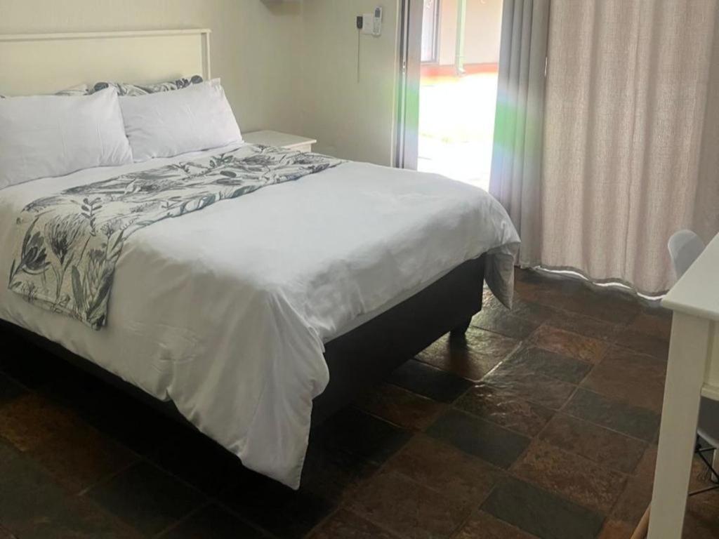 Karee Guesthouse Thabazimbi Kamer foto